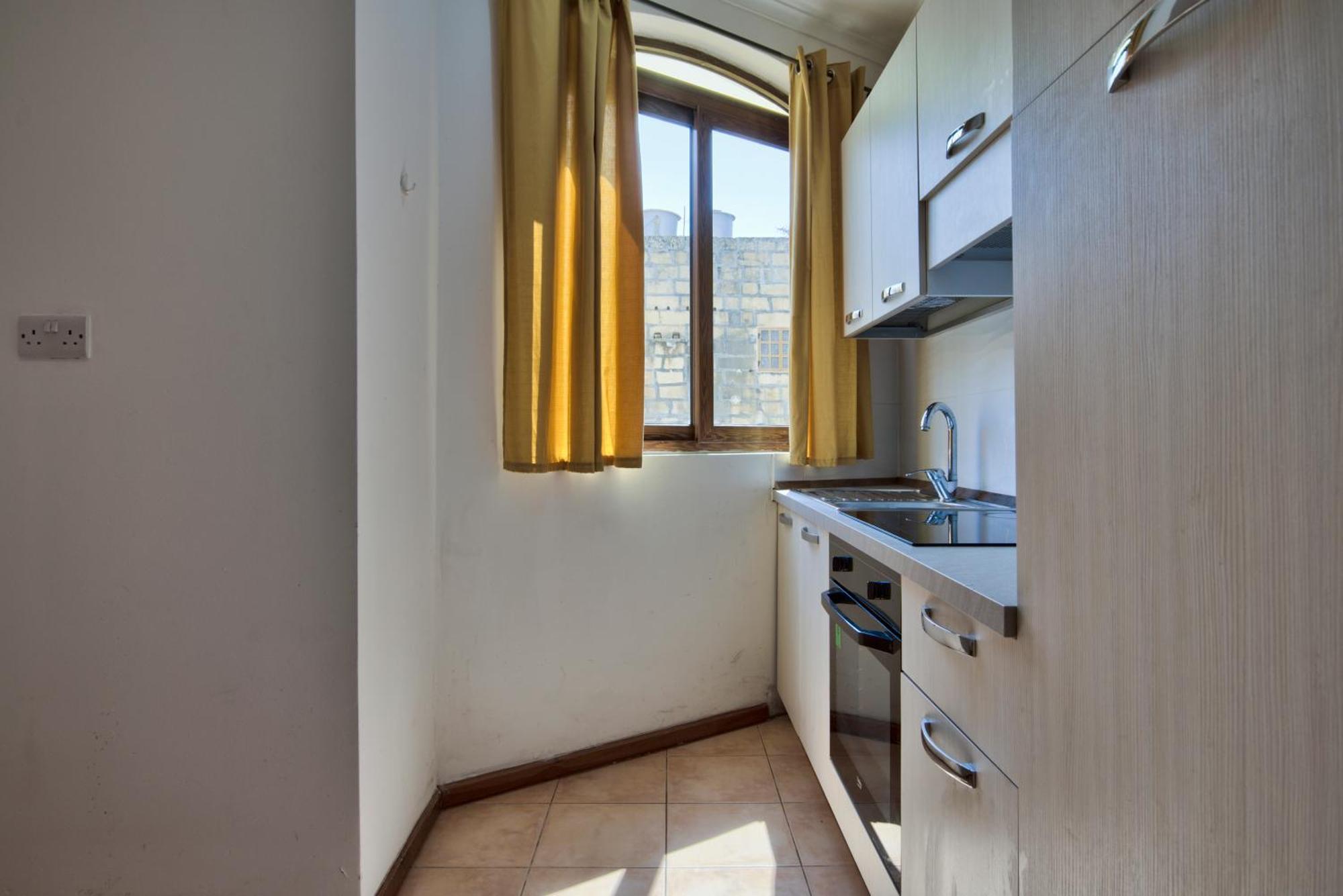 St Helen Residences - Spacious & Penthouses - Shortletsmalta Apartment Sliema