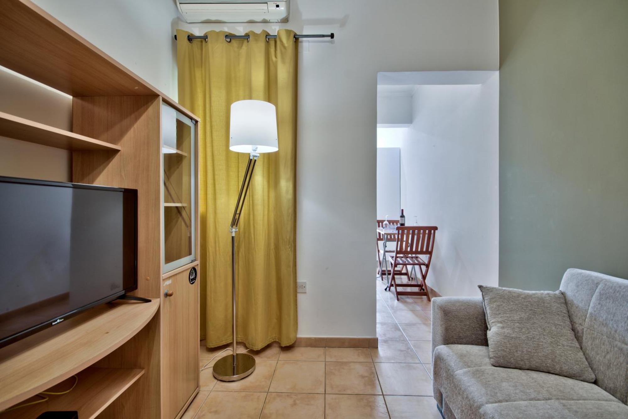 Apartment St Helen Residences - Spacious & Penthouses - Shortletsmalta Sliema
